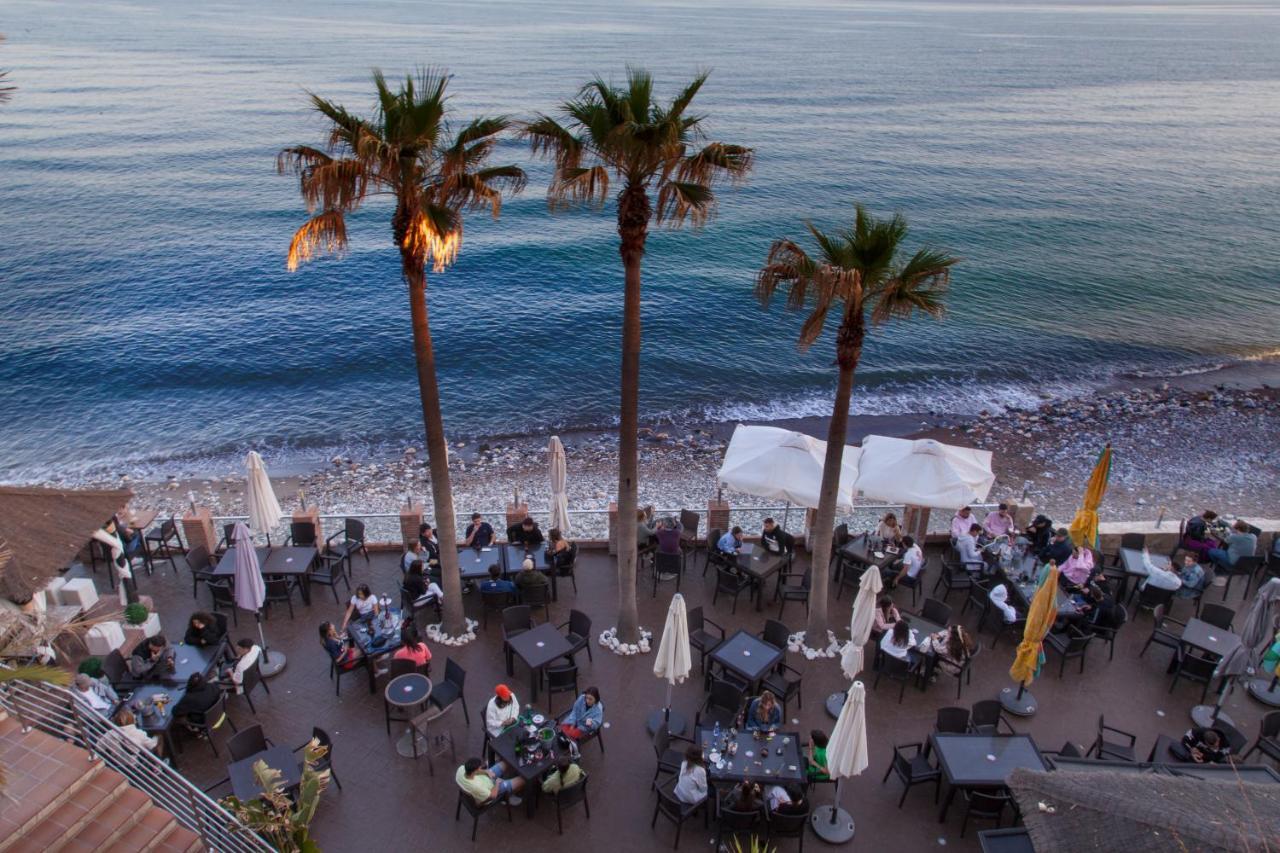 Agradable Adosado Con Piscina La Hidalga Villa Benalmadena Bagian luar foto